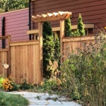 Cap & Rail with wire lattice privacy fence