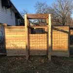 Horizontal board fence